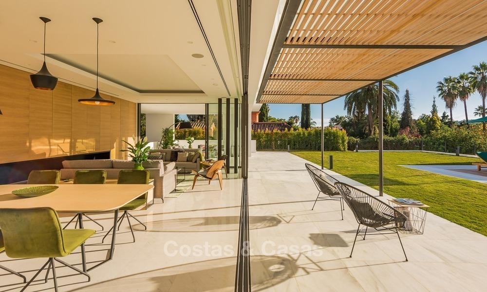 Nieuwe, Ultra-moderne Villa te koop met uitzicht op de Golfbaan in Nueva Andalucía, Marbella 1424