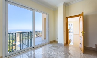 Nieuwe Luxe Villa met Panoramisch uitzicht op Zee en Golf te koop in Benahavis, Marbella 1737 