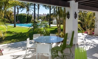 Moderne Hedendaagse villa's te koop in een Nieuw Project, Eerstelijns Golf in Estepona - Marbella 2702 