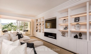 Eerstelijn golf modern gerenoveerd luxe appartement te koop in Nueva Andalucia - Marbella 2916 