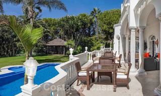Exclusieve villa te koop op een groot perceel met zeezicht in Marbella - Estepona 33992 