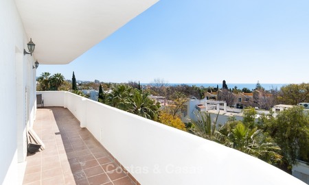Appartement te koop op de Golden Mile met zeezicht en op wandelafstand van het strand en Marbella centrum 2638