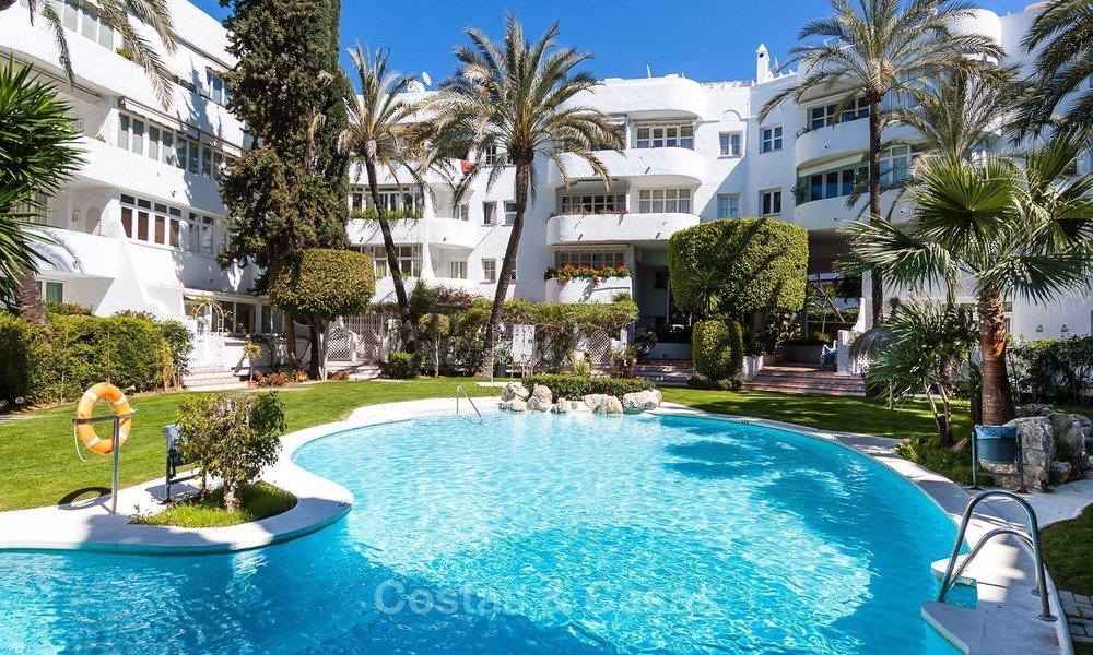 Appartement te koop op de Golden Mile met zeezicht en op wandelafstand van het strand en Marbella centrum 2650