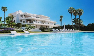 Exclusieve, Nieuwe, Moderne eerstelijns strand Appartementen te koop, Marbella - Estepona. Herverkopen beschikbaar. 3036 