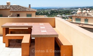 Luxe Penthouse appartement te koop in een vijfsterren golfresort op de New Golden Mile in Benahavis - Marbella 3088 