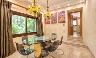 Kwaliteits Villa te koop, gebouwd in Klassieke stijl, gelegen aan de Golden Mile, Marbella. Verlaagd in prijs! 3122 