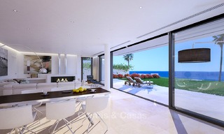 Moderne villa te koop met een prachtig open uitzicht op zee, op 5 minuten lopen naar het strand in Estepona 3216 
