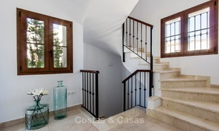 Instapklare nieuwe luxe villa te koop, eerstelijn golf in een gated golfresort, New Golden Mile, Marbella - Estepona 3507 
