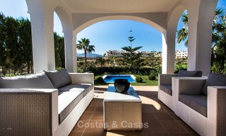 Instapklare nieuwe luxe villa te koop, eerstelijn golf in een gated golfresort, New Golden Mile, Marbella - Estepona 3538 