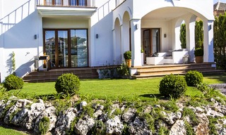 Instapklare nieuwe luxe villa te koop, eerstelijn golf in een gated golfresort, New Golden Mile, Marbella - Estepona 3541 