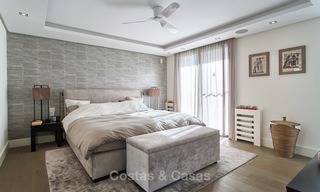 Aantrekkelijke en ruime, gerenoveerde luxe villa met prachtige zeezichten te koop, Marbella East 3577 