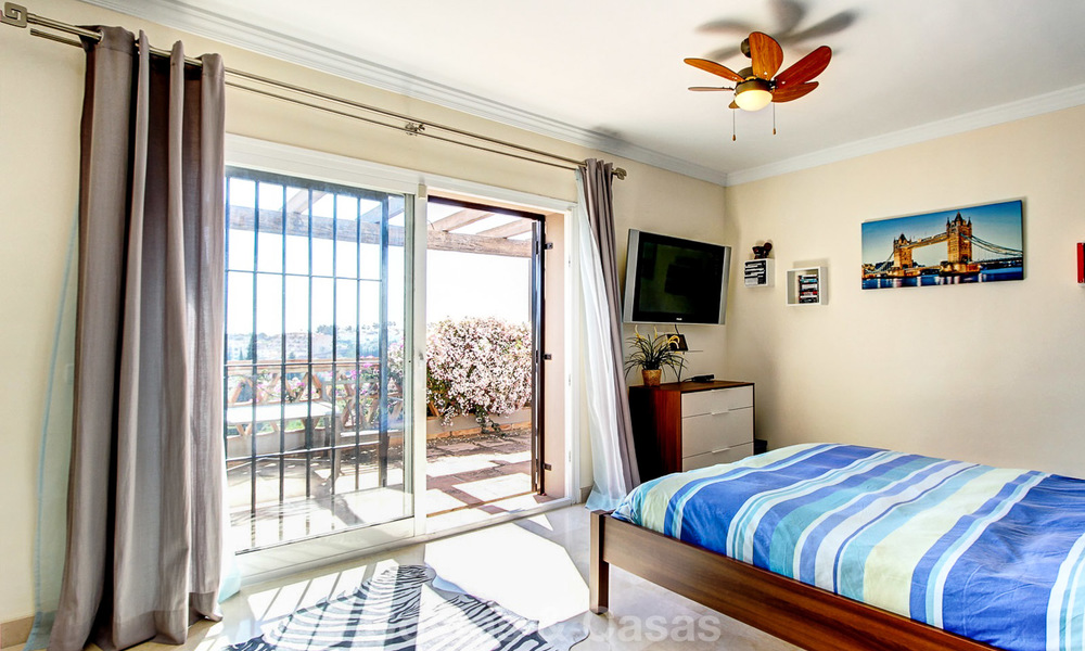 Spectaculaire, modern-Andalusische stijl luxe villa te koop, New Golden Mile, Benahavis - Marbella 3945