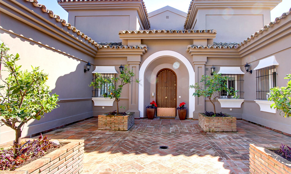 Spectaculaire, modern-Andalusische stijl luxe villa te koop, New Golden Mile, Benahavis - Marbella 3955
