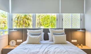 Eerstelijn golf ruim gemoderniseerd luxe penthouse te koop in Nueva Andalucia - Marbella 4003 