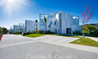 Nieuwe exclusieve appartementen te koop in een luxueus golf resort in Benahavis - Marbella. Instapklaar. Laatste unit - Penthouse! 33235 
