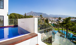Laatste appartement! Slechts 8 moderne exclusieve appartementen te koop, elk met hun eigen verwarmd zwembad, aan de Golden Mile, Marbella 4220 