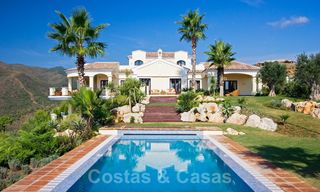 Exclusieve villa te koop, met zeezicht, in een gated resort in Marbella - Benahavis 22351 
