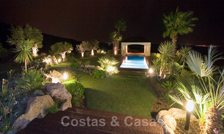 Exclusieve villa te koop, met zeezicht, in een gated resort in Marbella - Benahavis 22366 