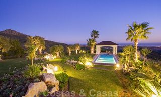 Exclusieve villa te koop, met zeezicht, in een gated resort in Marbella - Benahavis 22376 