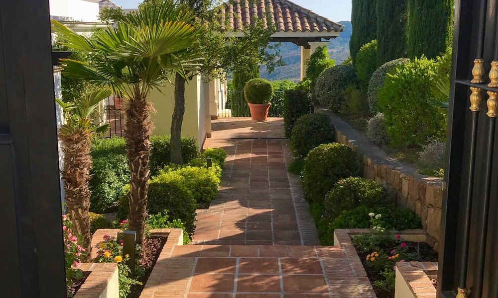 Exclusieve villa te koop, met zeezicht, in een gated resort in Marbella - Benahavis 22389