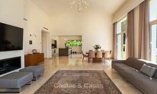 Moderne villa te koop nabij het strand en golf in Marbella - Estepona 4305 