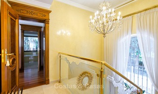 High-end klassieke stijl luxe villa met uitzicht op zee te koop op de Golden Mile, Marbella 4603 