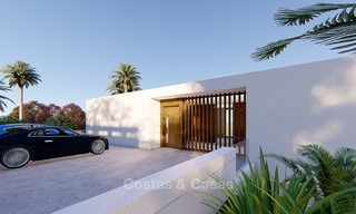 Vrijstaande moderne nieuwbouw villa te koop, tweedelijn golf met onbelemmerd golf- en zeezicht, Estepona 4698 