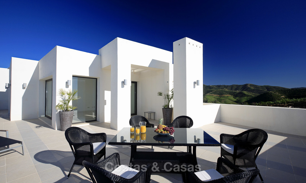 Moderne Luxe appartementen te koop in Marbella met spectaculair zeezicht 16209