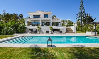 Gerenoveerde luxe villa in Andalusische stijl met zeezicht te koop, dichtbij strand, Elviria, Oost Marbella 4792 