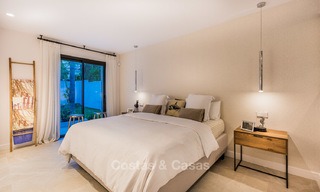 Gerenoveerde luxe villa in Andalusische stijl met zeezicht te koop, dichtbij strand, Elviria, Oost Marbella 4815 