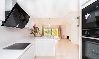 Stijlvol gerenoveerde schakelvilla´s te koop, Andalusische stijl, met uitzicht op zee, instapklaar, Benahavis, Marbella 5940 