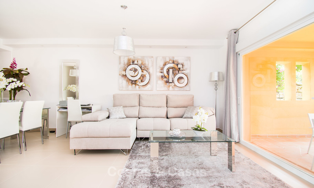 Stijlvol gerenoveerde schakelvilla´s te koop, Andalusische stijl, met uitzicht op zee, instapklaar, Benahavis, Marbella 5943