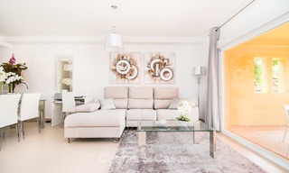 Stijlvol gerenoveerde schakelvilla´s te koop, Andalusische stijl, met uitzicht op zee, instapklaar, Benahavis, Marbella 5943 