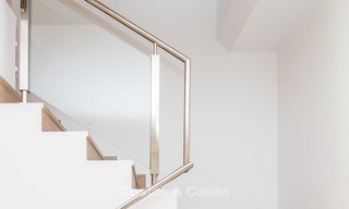 Stijlvol gerenoveerde schakelvilla´s te koop, Andalusische stijl, met uitzicht op zee, instapklaar, Benahavis, Marbella 5945 