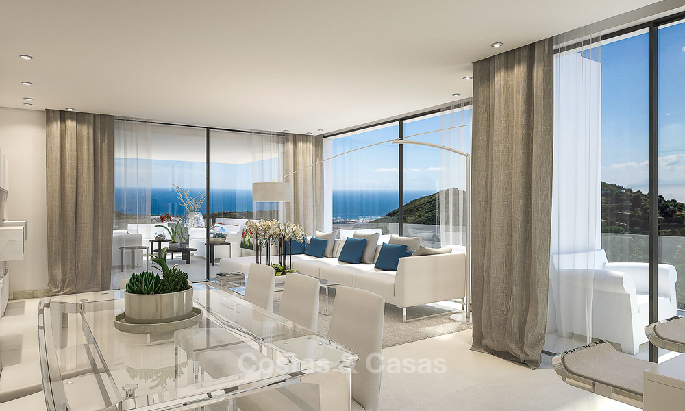 Moderne luxe appartementen te koop met onbelemmerd zeezicht, op korte rijafstand van het centrum van Marbella. 4863