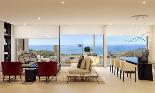 Modern-eigentijdse luxe appartementen met adembenemende zeezichten te koop, op korte rijafstand van het centrum van Marbella. Instapklaar. Laatste 3 penthouses. 4955 