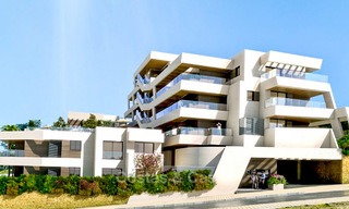 Nieuwe moderne luxe appartementen met zeezicht te koop, Marbella. Op loopafstand van golf en strand. 5119 