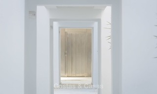 Gerenoveerde eerstelijns strand appartementen te koop, Instapklaar, Casares, Costa del Sol 5321 