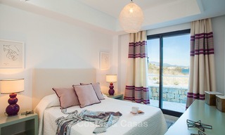 Gerenoveerde eerstelijns strand appartementen te koop, Instapklaar, Casares, Costa del Sol 5355 
