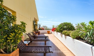 Zeer ruim en gezellig luxe penthouse appartement te koop, Estepona centrum 5657 