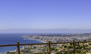 Nieuwe en exclusieve avant-garde appartementen te koop, met panoramisch zeezicht, Benalmadena, Costa del Sol 12385 