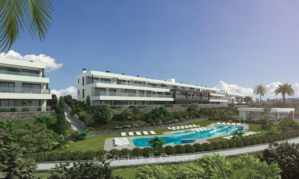 Moderne luxe appartementen te koop, nabij het strand, met golf- en zeezicht, Casares, Costa del Sol 5779