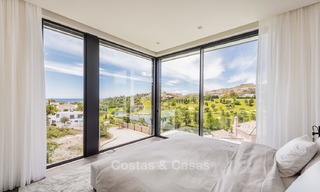 Spectaculaire high-end luxe villa te koop, instapklaar, met panoramisch uitzicht op zee, golf en bergen, Benahavis - Marbella 5860 
