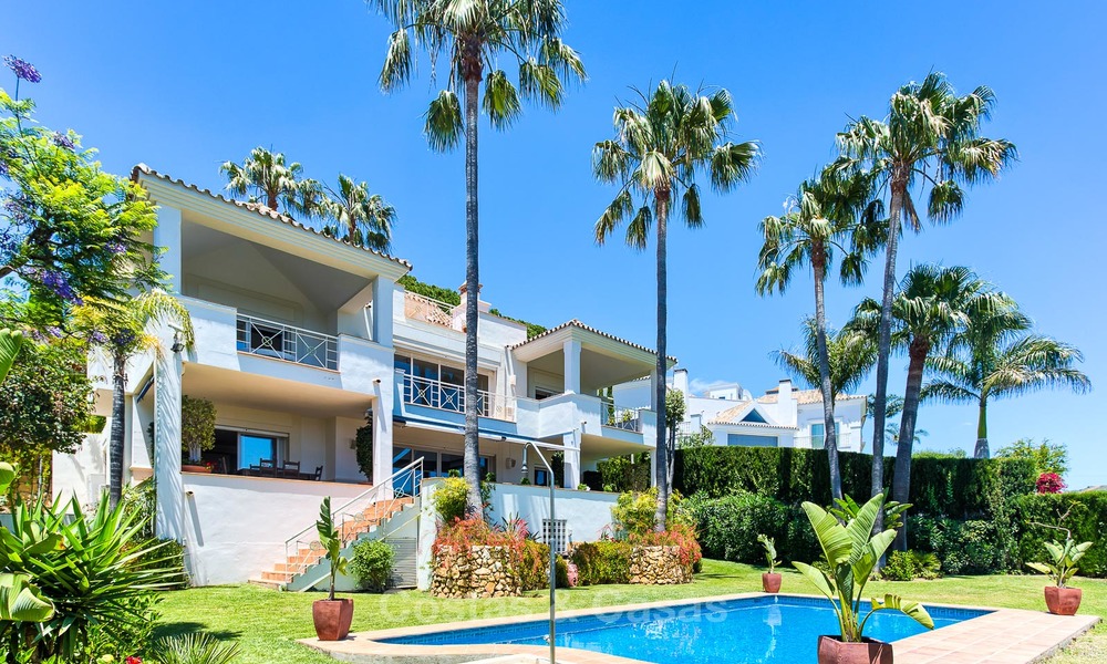 Designer villa in Andalusische stijl te koop, prachtig uitzicht op zee, nabij golf en strand, Marbella 6062
