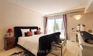 Designer villa in Andalusische stijl te koop, prachtig uitzicht op zee, nabij golf en strand, Marbella 6086 