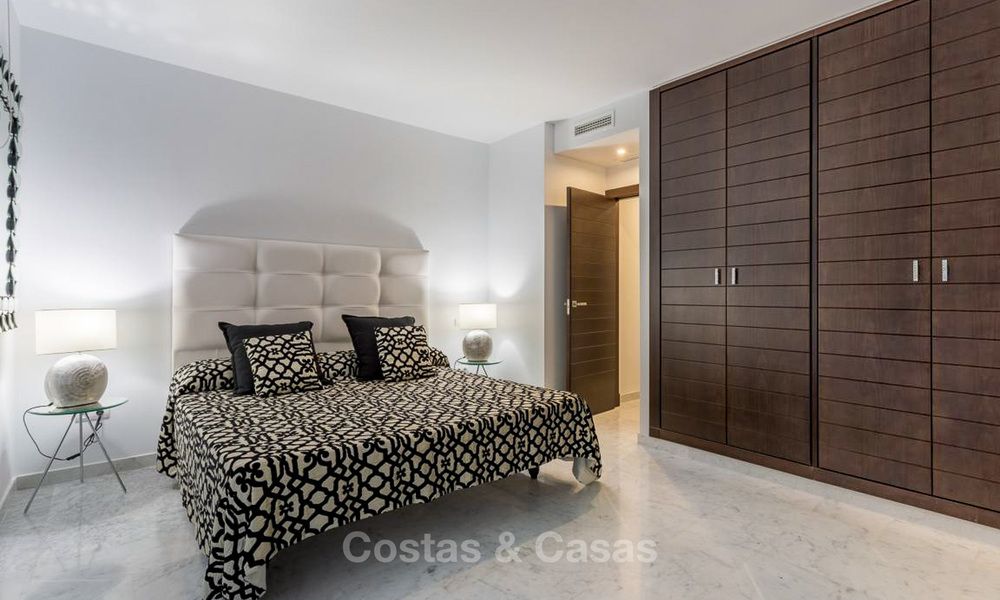 Prachtig en ruim luxe appartement te koop, Marina Puente Romano, Golden Mile, Marbella 6243