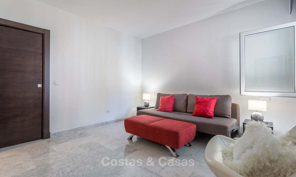 Prachtig en ruim luxe appartement te koop, Marina Puente Romano, Golden Mile, Marbella 6252