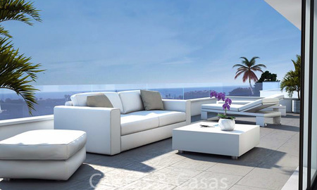 Aantrekkelijke nieuwe moderne luxe villa's te koop, met uitzicht op zee en golf, Manilva, Costa del Sol 6294