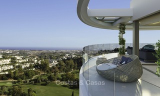 Prachtige nieuwe eigentijdse luxe appartementen te koop, met een uitzonderlijk uitzicht op zee, golf en bergen, Benahavis - Marbella 11919 