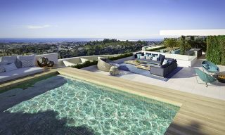 Nieuwe eigentijdse luxe appartementen te koop, met een uitzonderlijk uitzicht op zee, golf en bergen, Benahavis - Marbella. Laatste units. 11922 